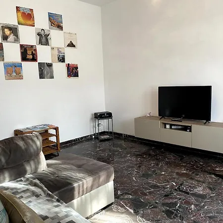 Tamburello House Nyaraló